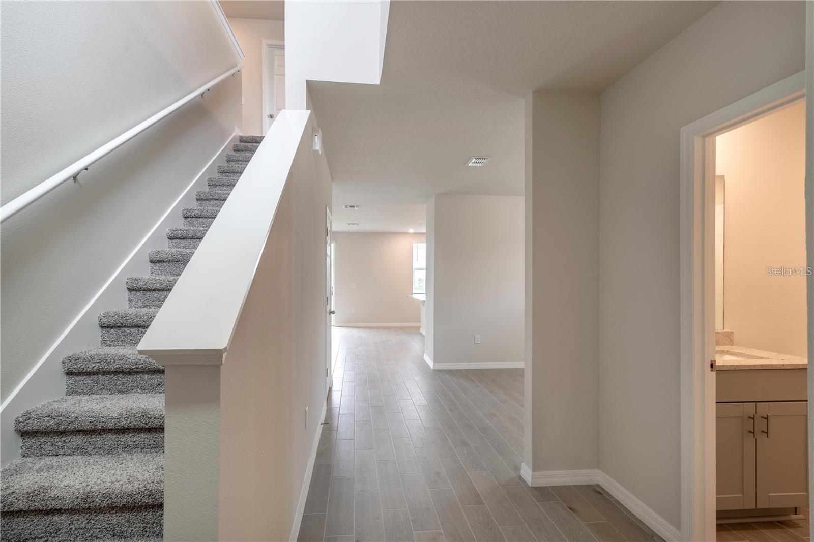 HAMMOCK RESERVE PH 1 - Residential Lease