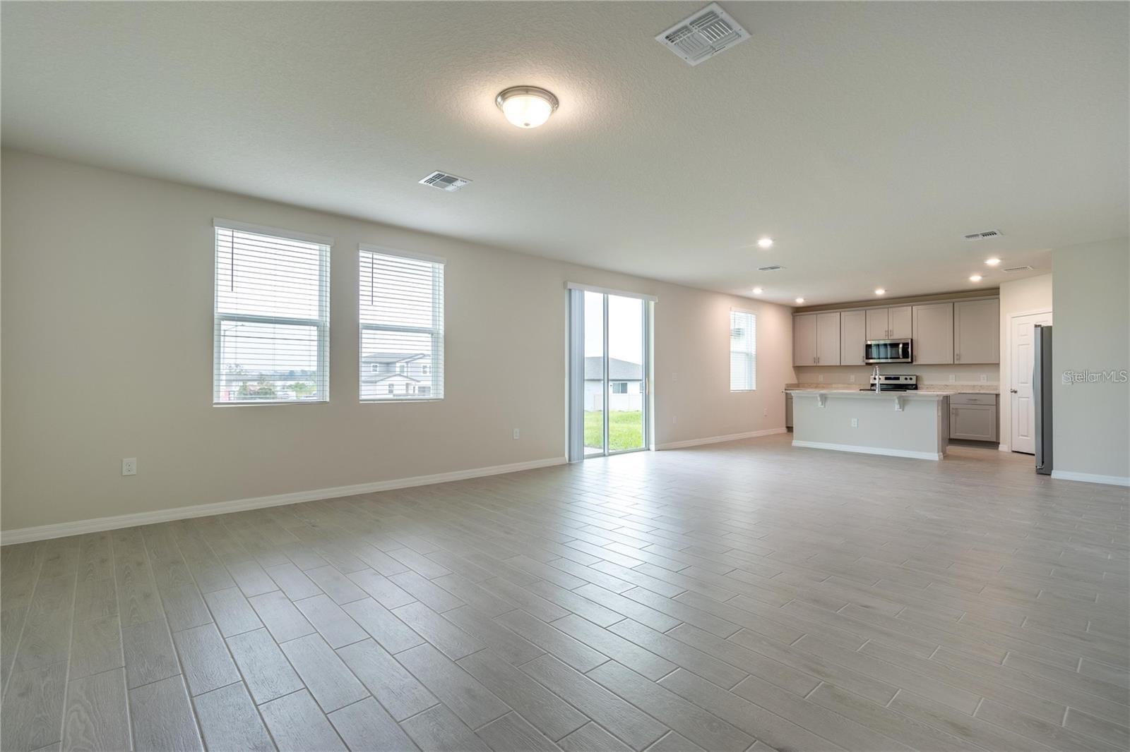 HAMMOCK RESERVE PH 1 - Residential Lease