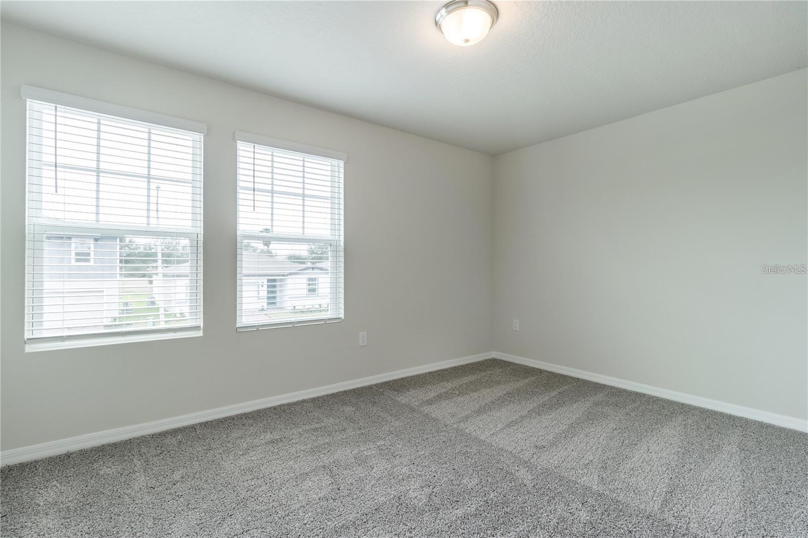 HAMMOCK RESERVE PH 1 - Residential Lease