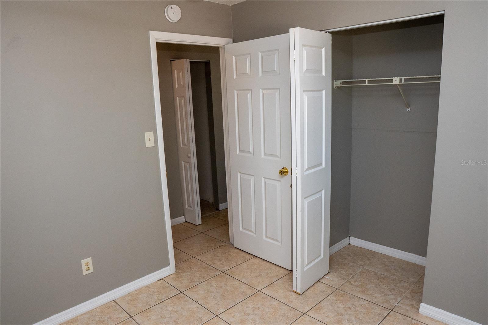 LAKE OPAL ESTATES - Residential Lease