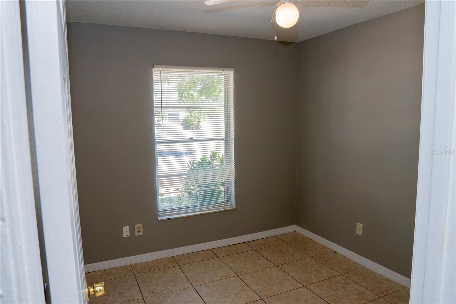 LAKE OPAL ESTATES - Residential Lease