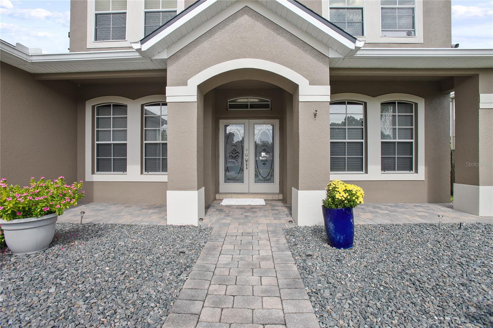 208 CRYSTAL RIDGE RD.