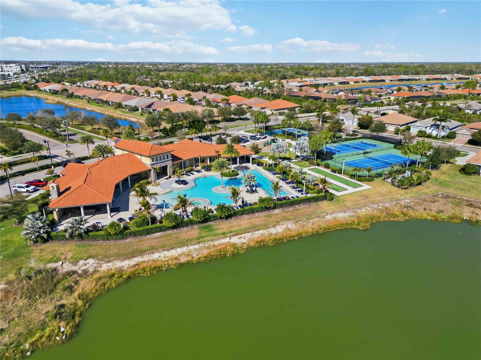 RENAISSANCE/WEST VLGS PH 2B & - Residential