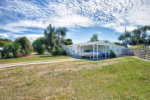 1915 27TH AVENUE W BRADENTON FL 34205