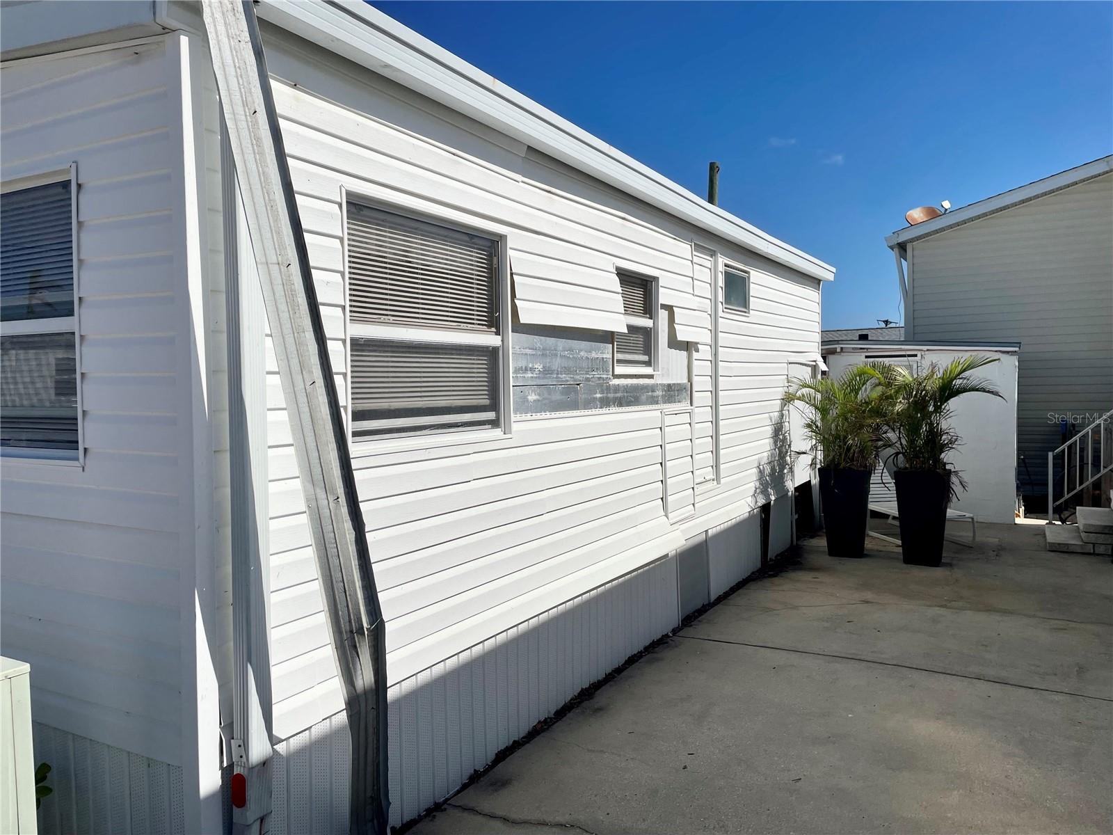 3710 GULF OF MEXICO DRIVE F1