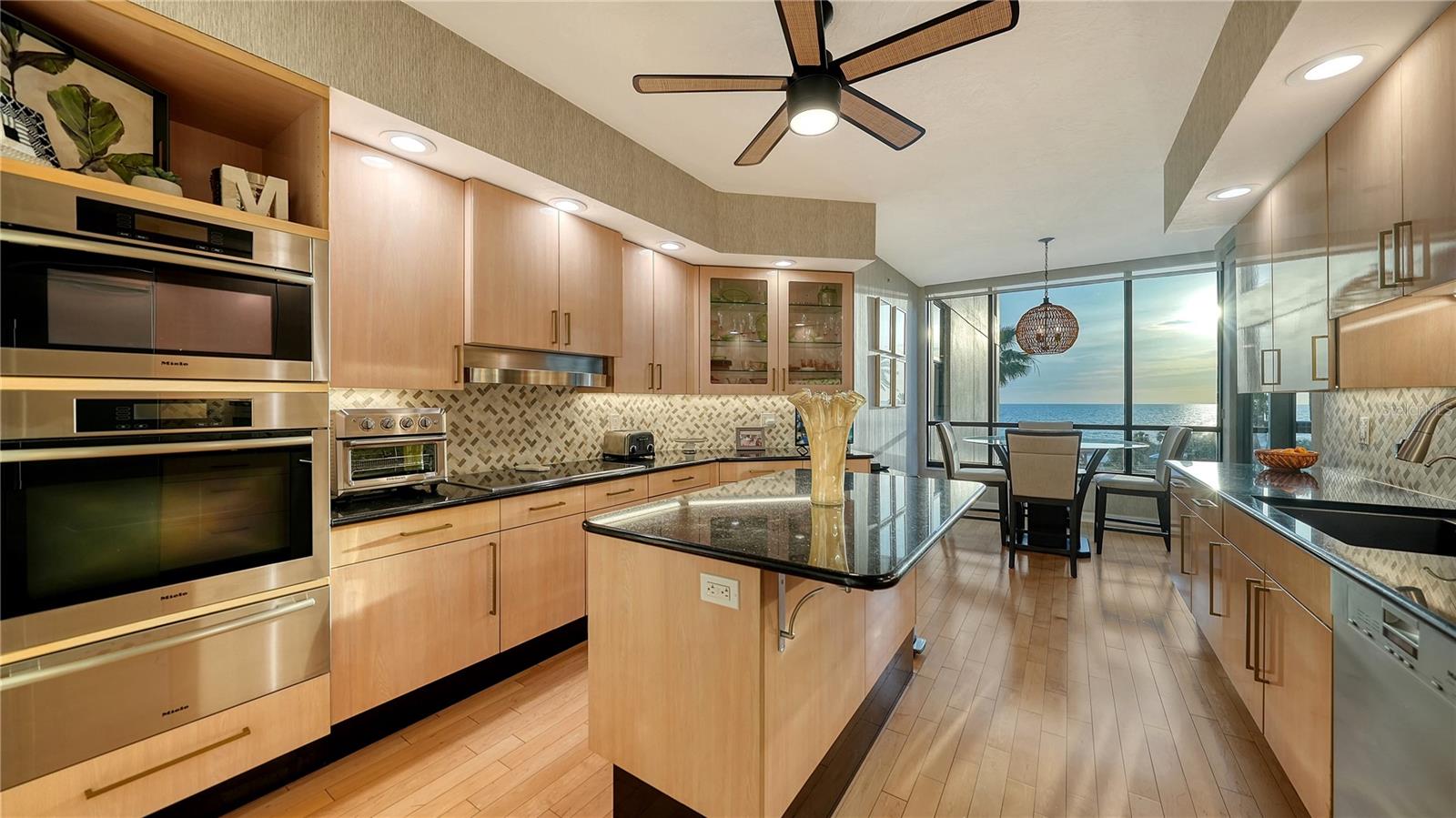 WATER CLUBI/LONGBOAT KEY CONDO - Residential