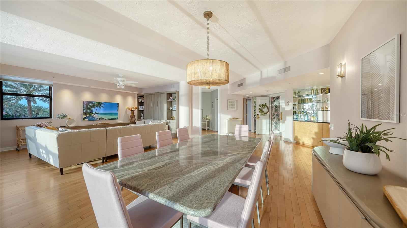 1241 GULF OF MEXICO DRIVE 304