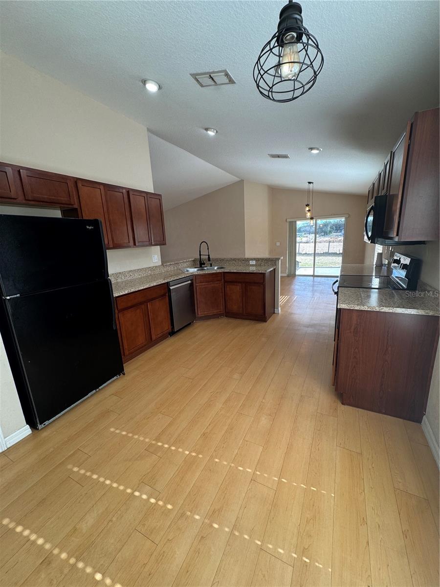 TURNER OAKS - Residential