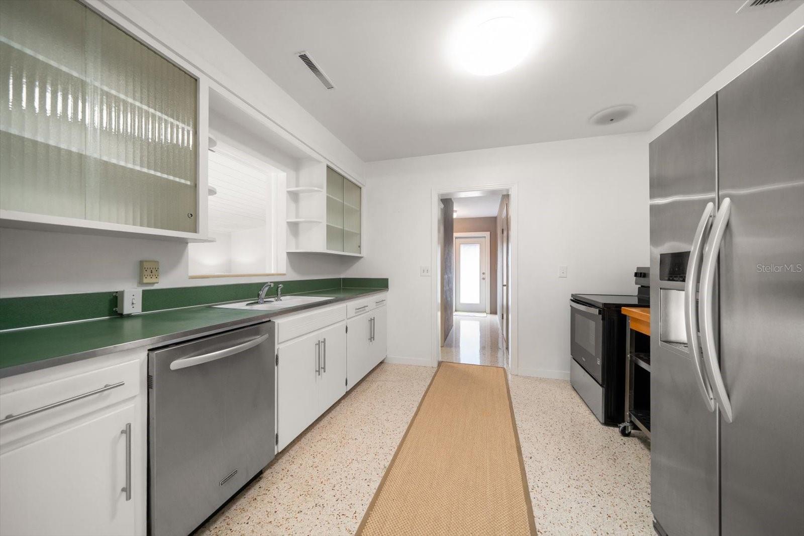 BELLEAIR ESTATES 1ST ADD - Residential