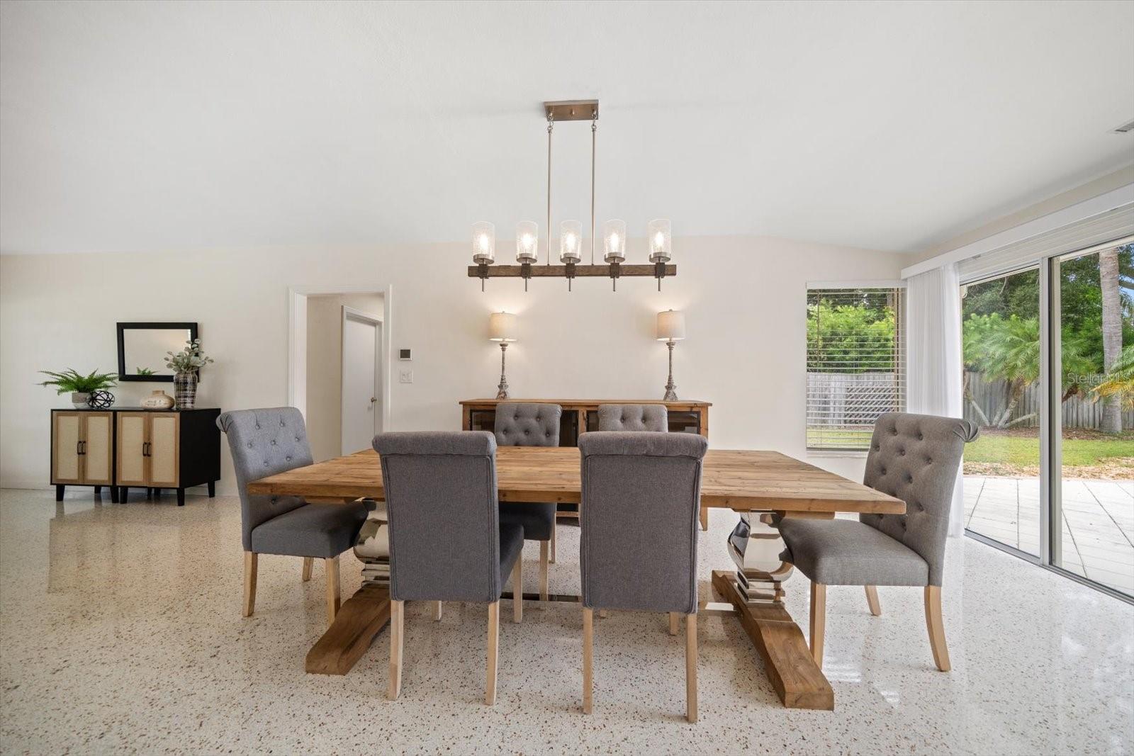 BELLEAIR ESTATES 1ST ADD - Residential