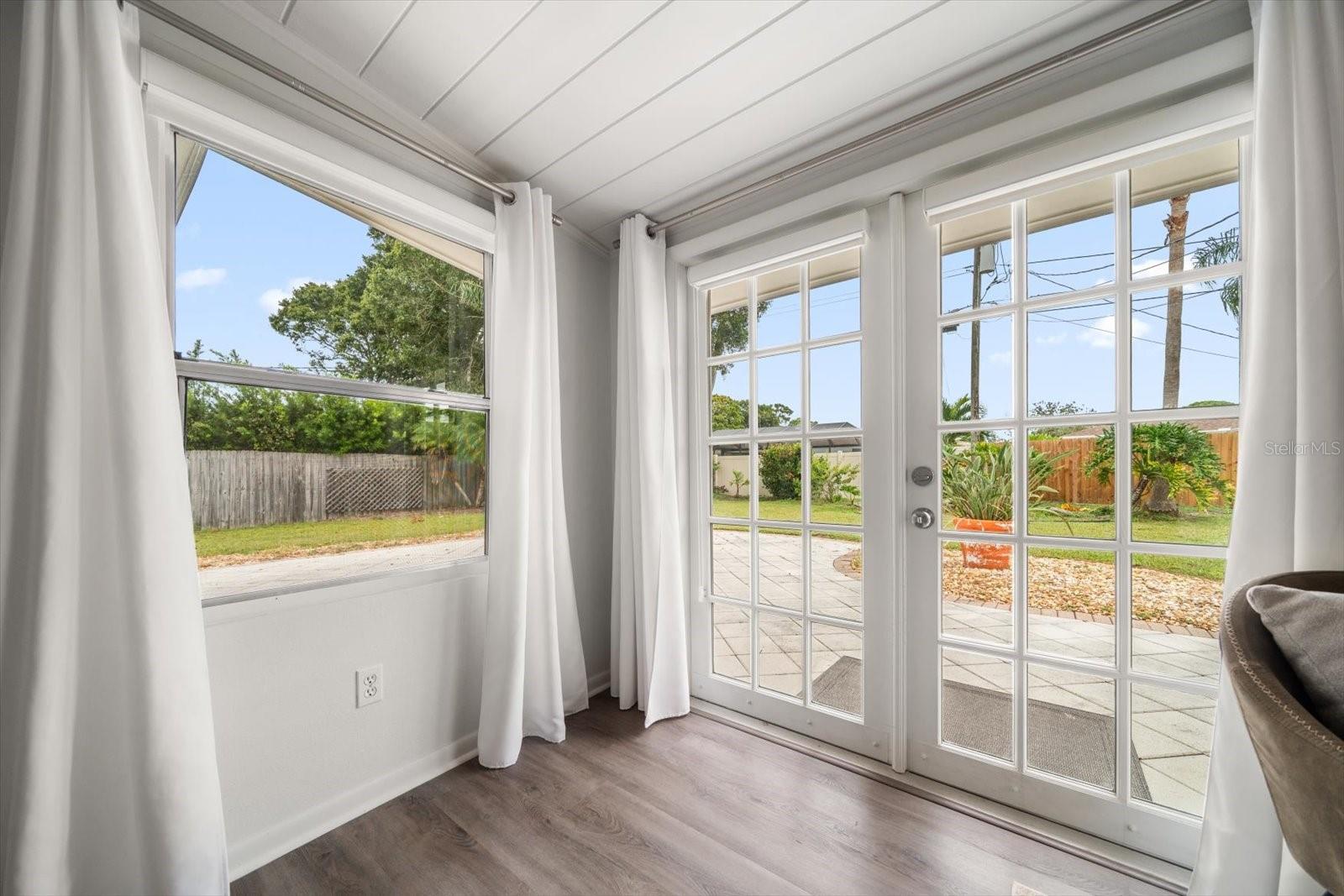 BELLEAIR ESTATES 1ST ADD - Residential