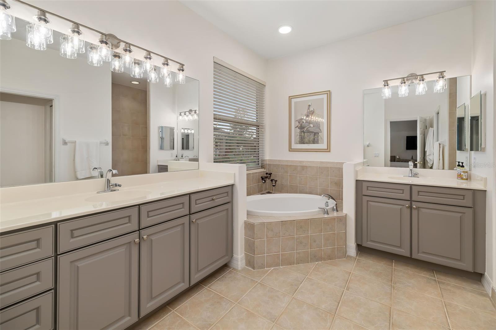 WATERLEFE GOLF & RIVER CLUB - Residential