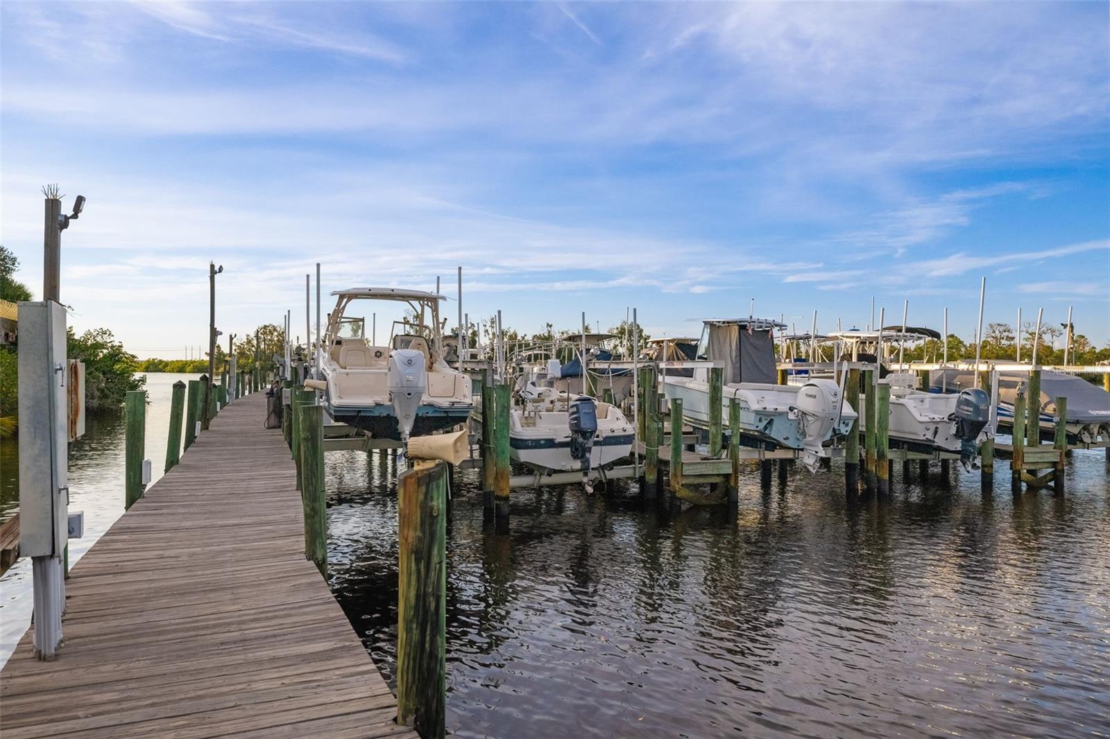 WATERLEFE GOLF & RIVER CLUB - Residential