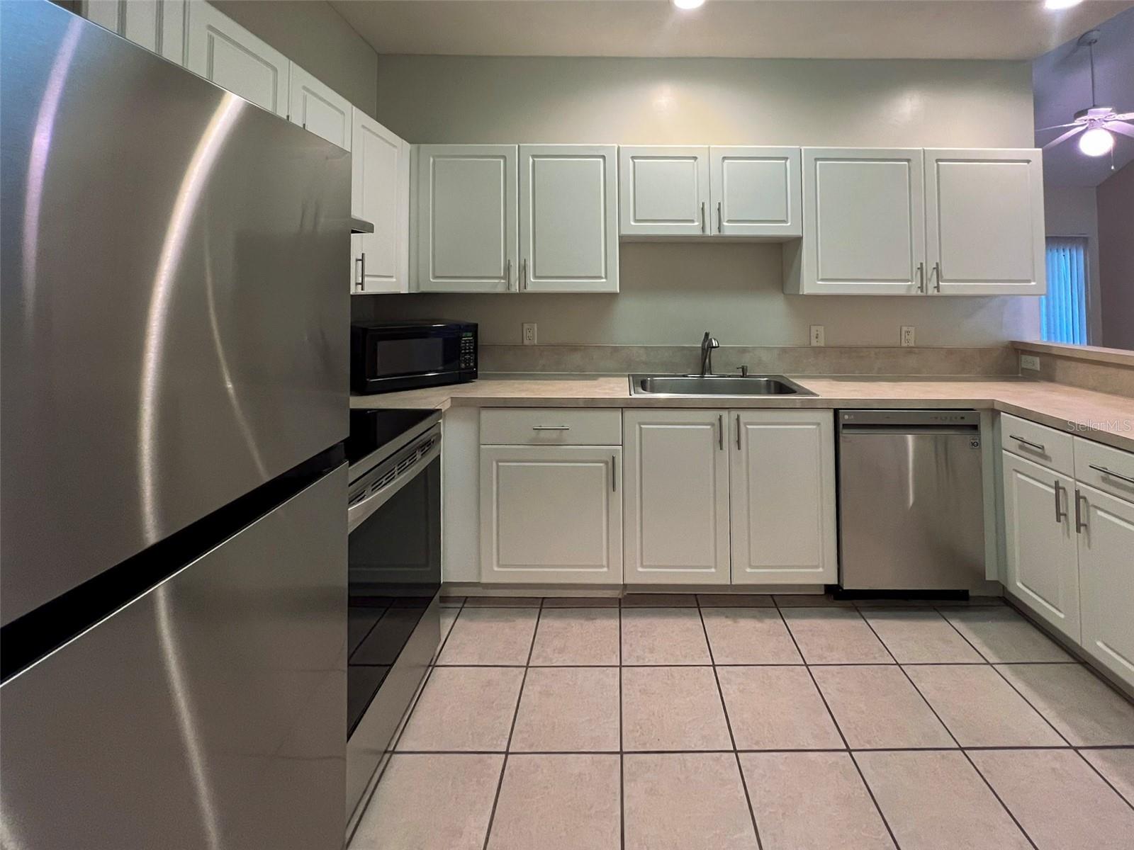 GREENS CONDOS AT WEST END - Residential Lease