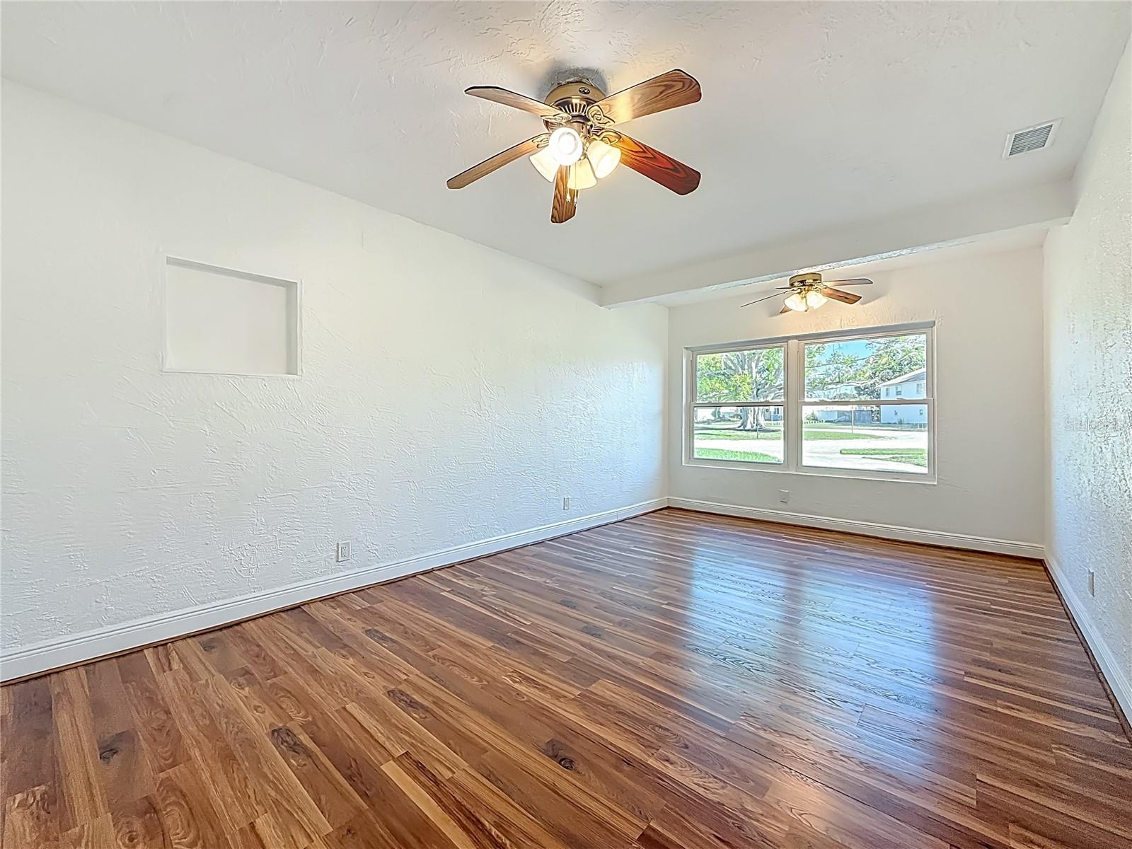 LEWIS ISLAND SEC 4 - Residential