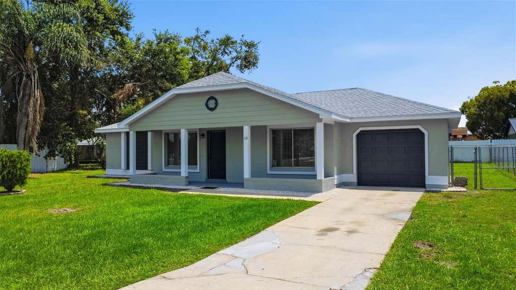 Photo of 519 Floral Drive, Kissimmee, FL 34743 (MLS # S5155551)