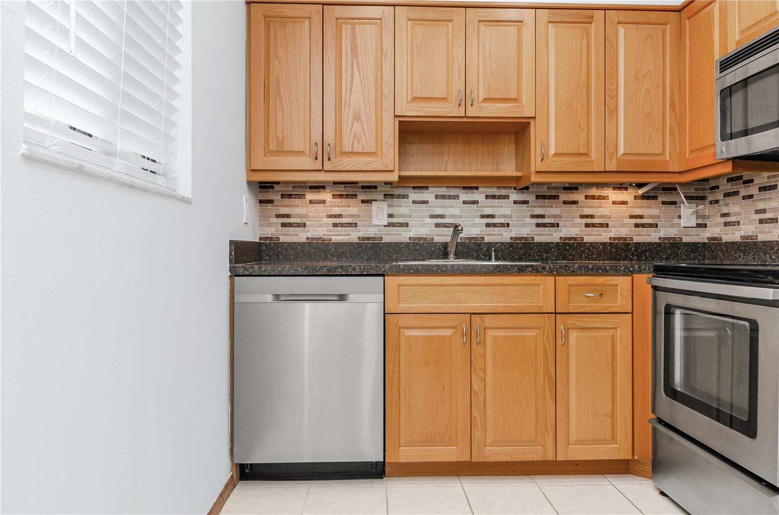 3300 FOX CHASE CIRCLE N 231