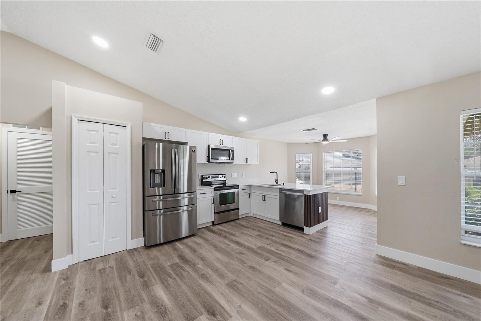 26939 HONEYMOON AVENUE