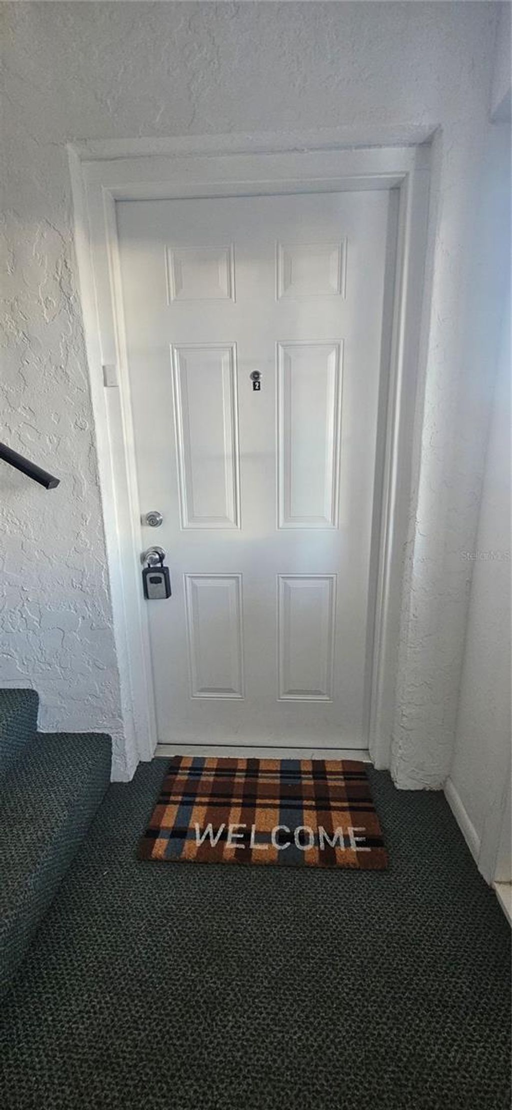 Photo of 1506 Edgewater Circle #2, Fort Myers, FL 33919 (MLS # C7519172)