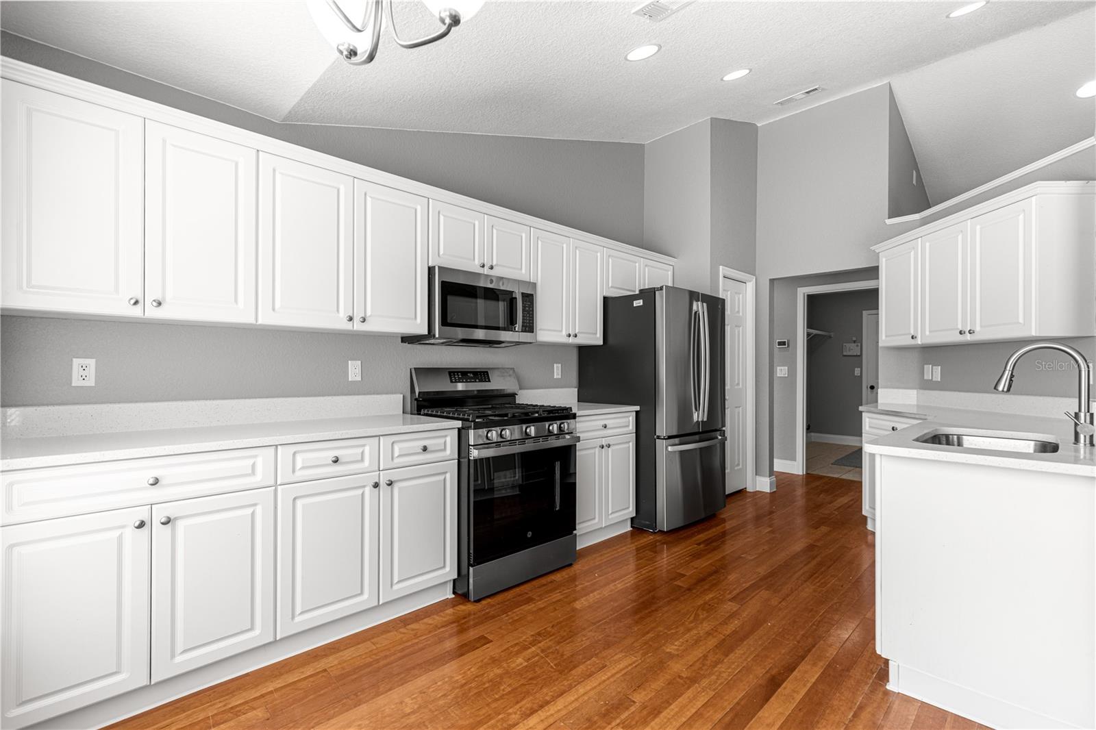 COBBLESTONE PH 01 - Residential