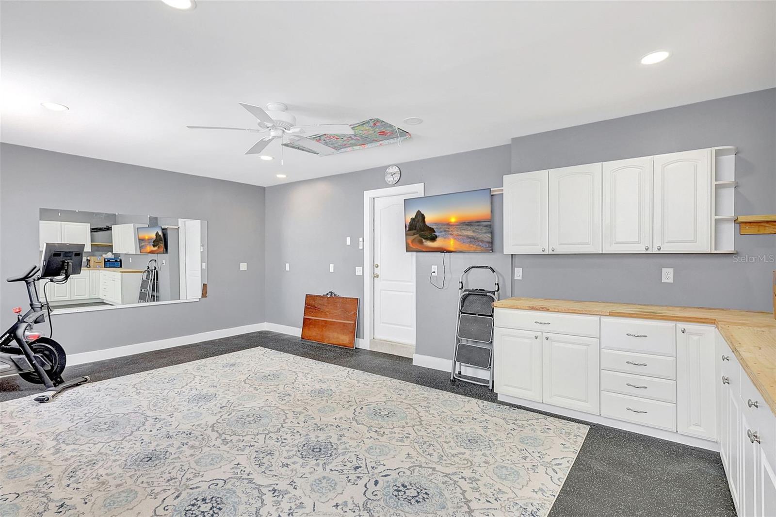 SAN REMO SHORES UNIT 2 - Residential