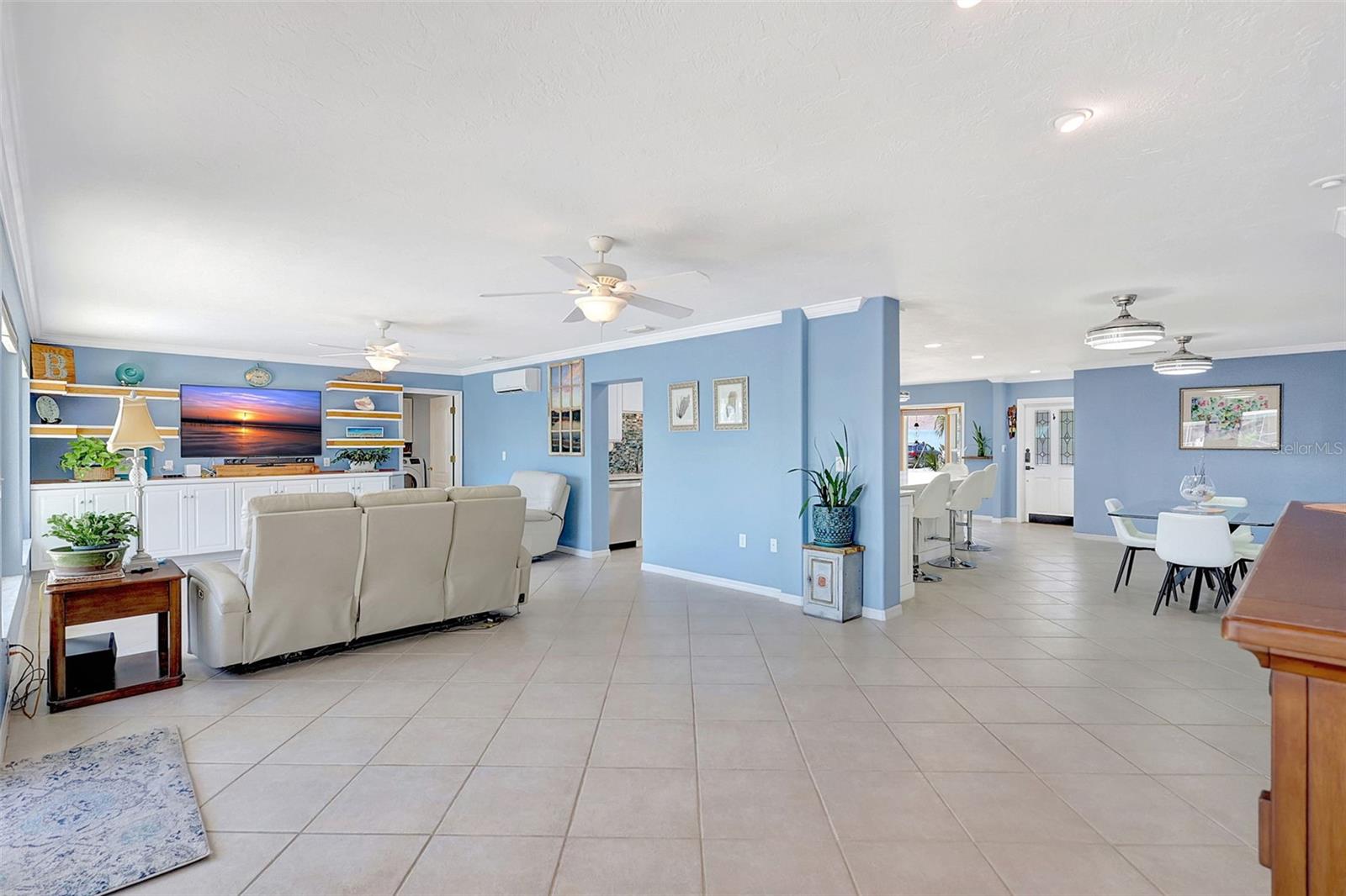 SAN REMO SHORES UNIT 2 - Residential