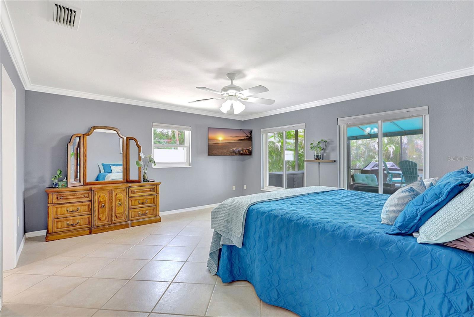 SAN REMO SHORES UNIT 2 - Residential