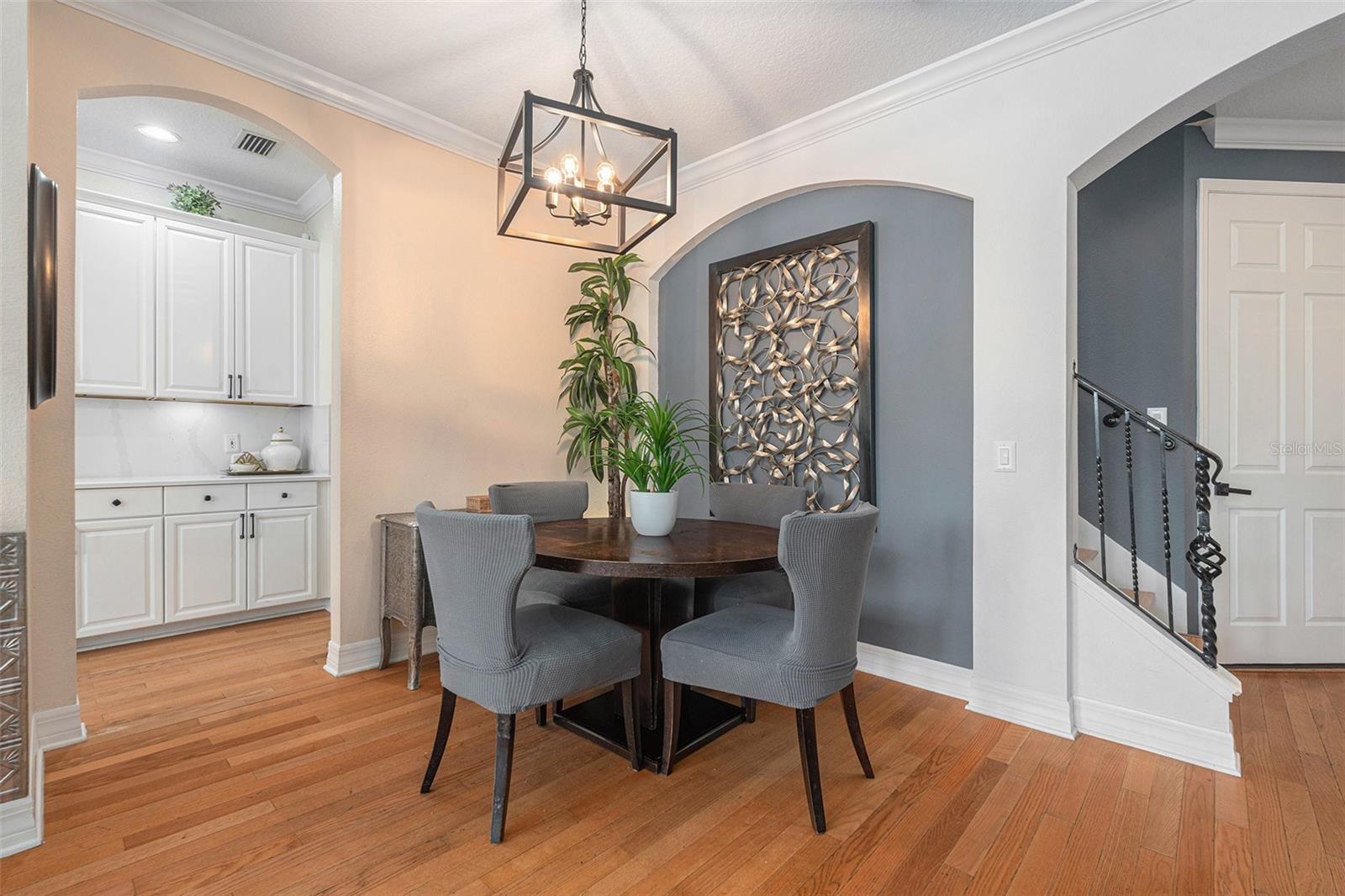 HANSEN MANOR TWNHMS - Residential