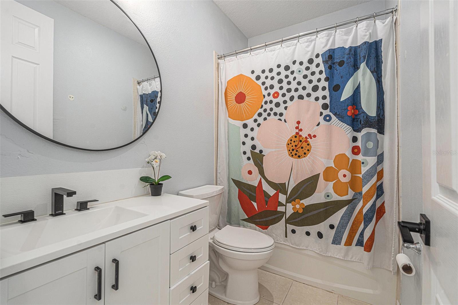 HANSEN MANOR TWNHMS - Residential