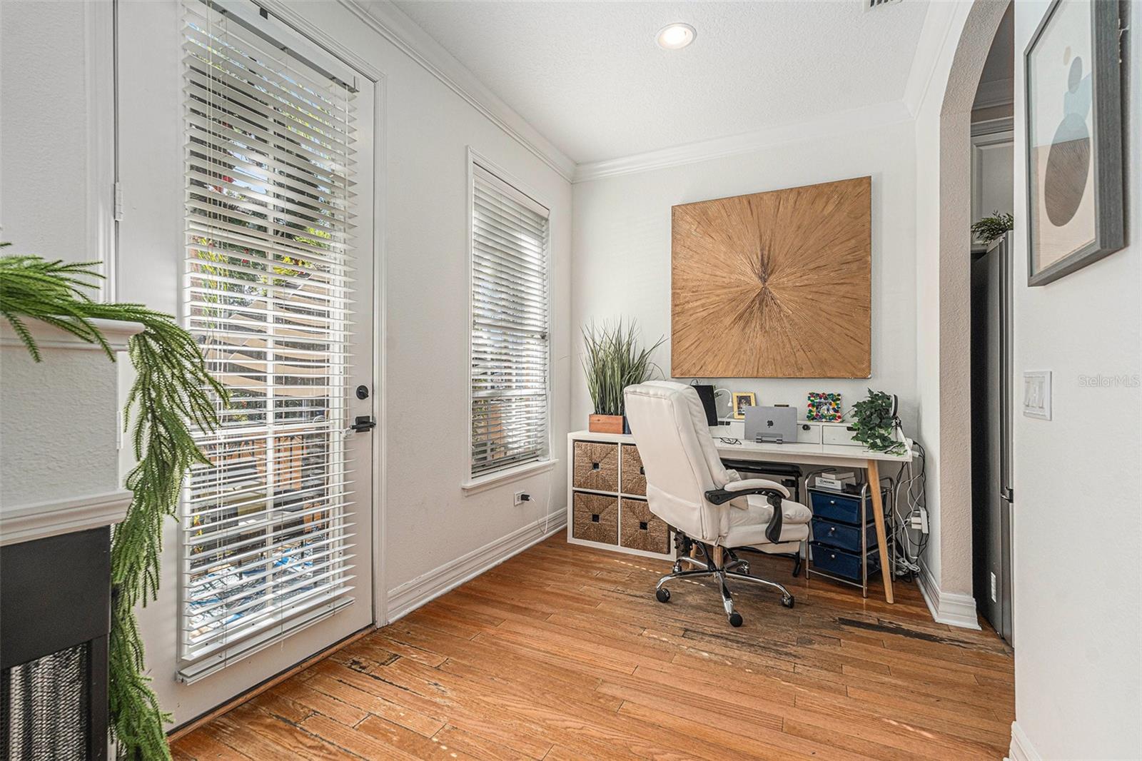 HANSEN MANOR TWNHMS - Residential