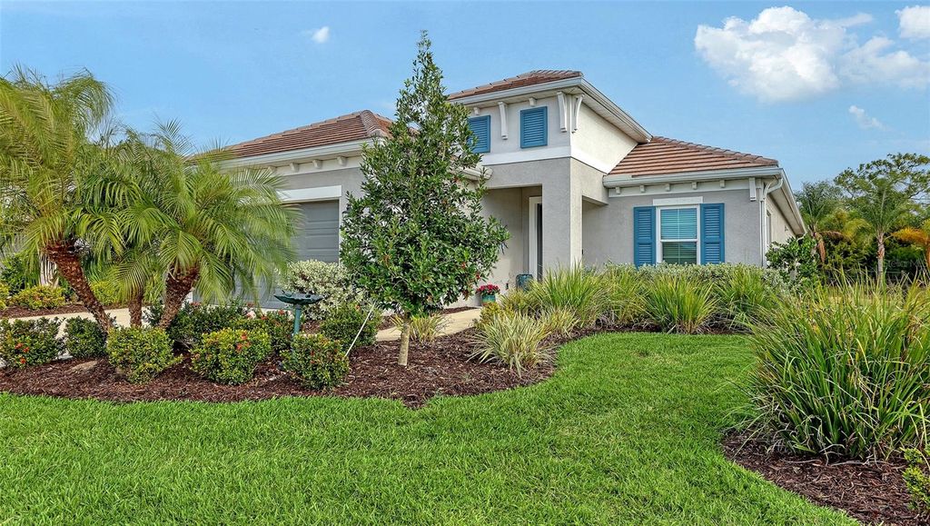 Photo of 10193 Canaveral Circle, Sarasota, FL 34241 (MLS # A4675911)