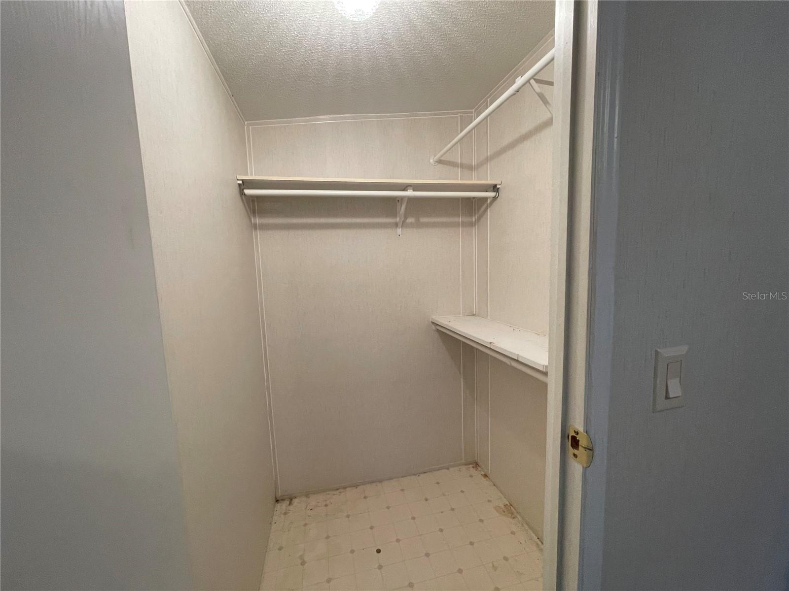 STEEPLECHASE FARMS - Residential