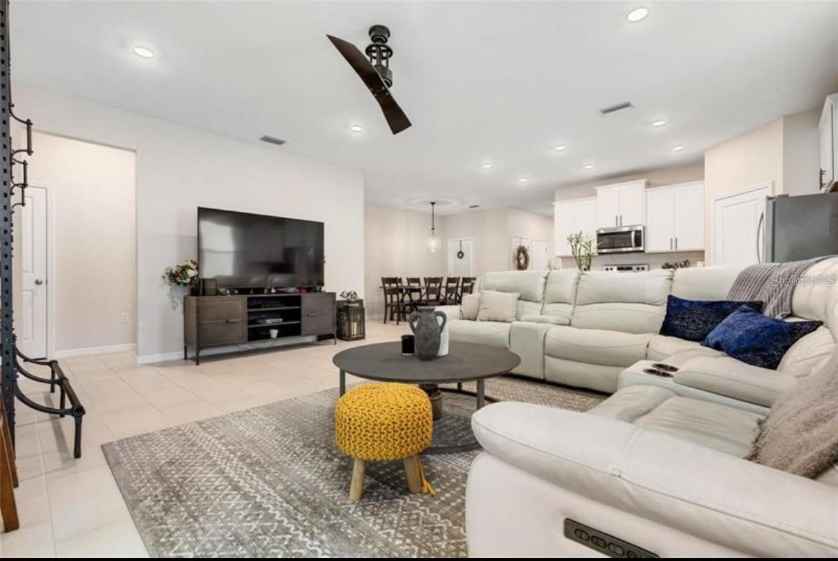 UNION PARK PH 6A 6B & 6C - Residential Lease