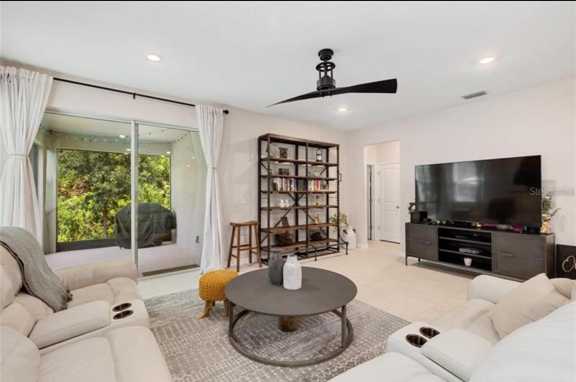 UNION PARK PH 6A 6B & 6C - Residential Lease