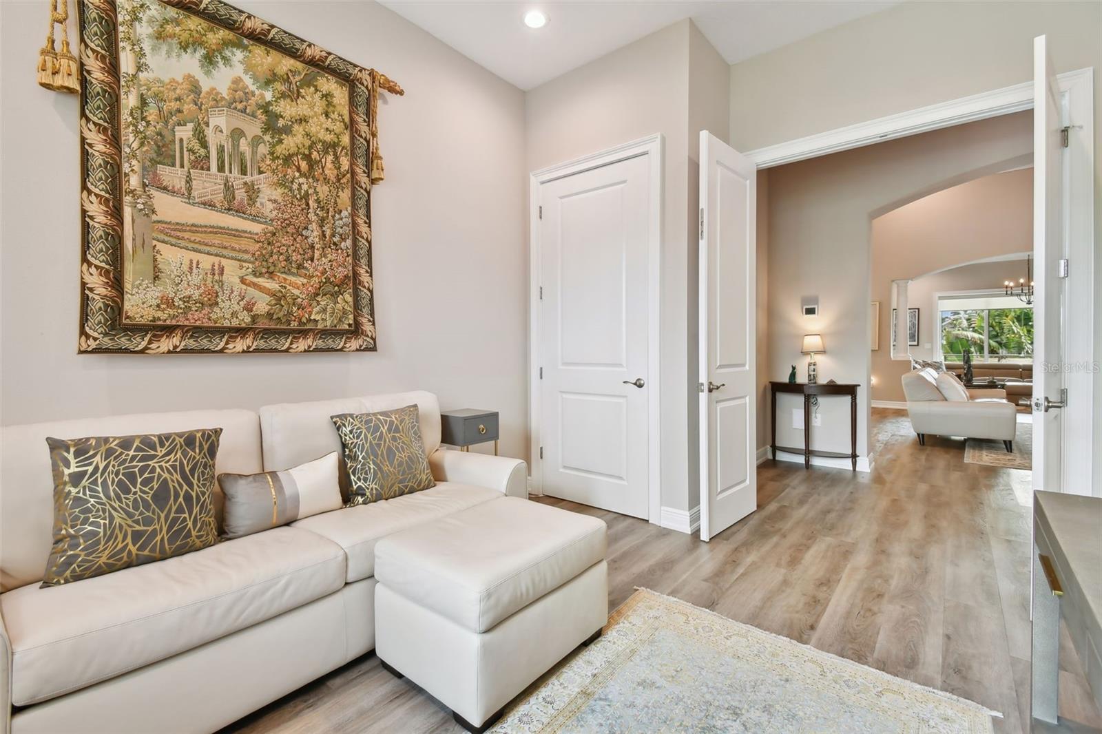 MARINA BAY PH I & II - Residential