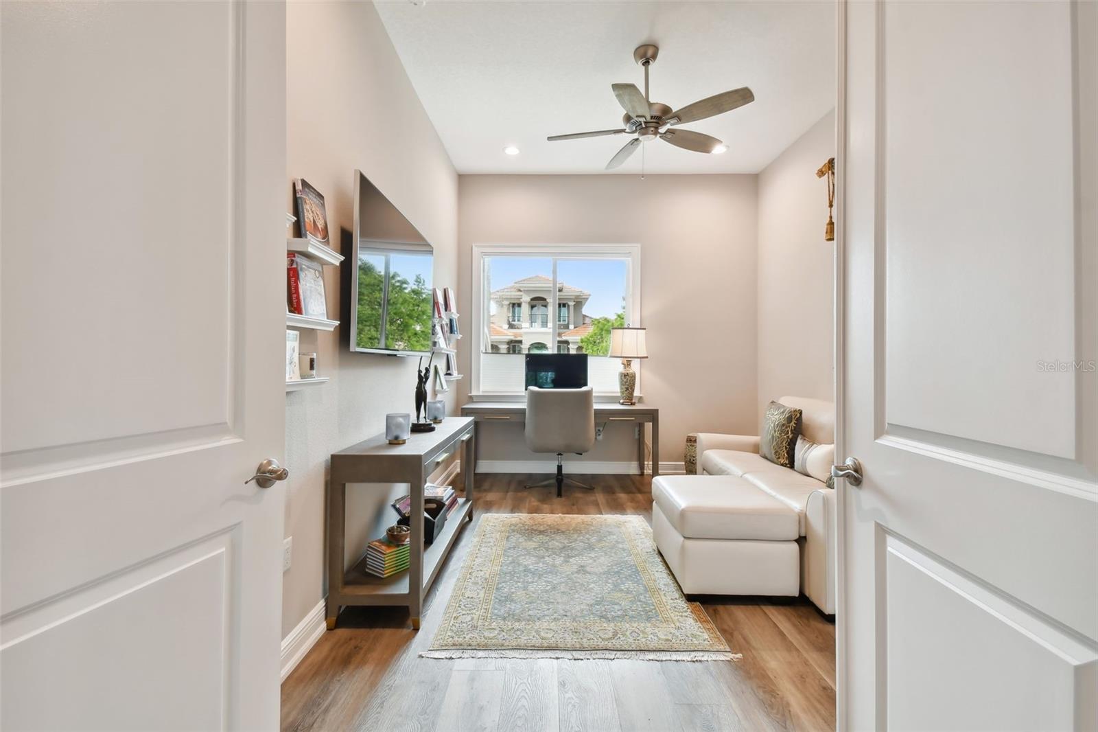 MARINA BAY PH I & II - Residential