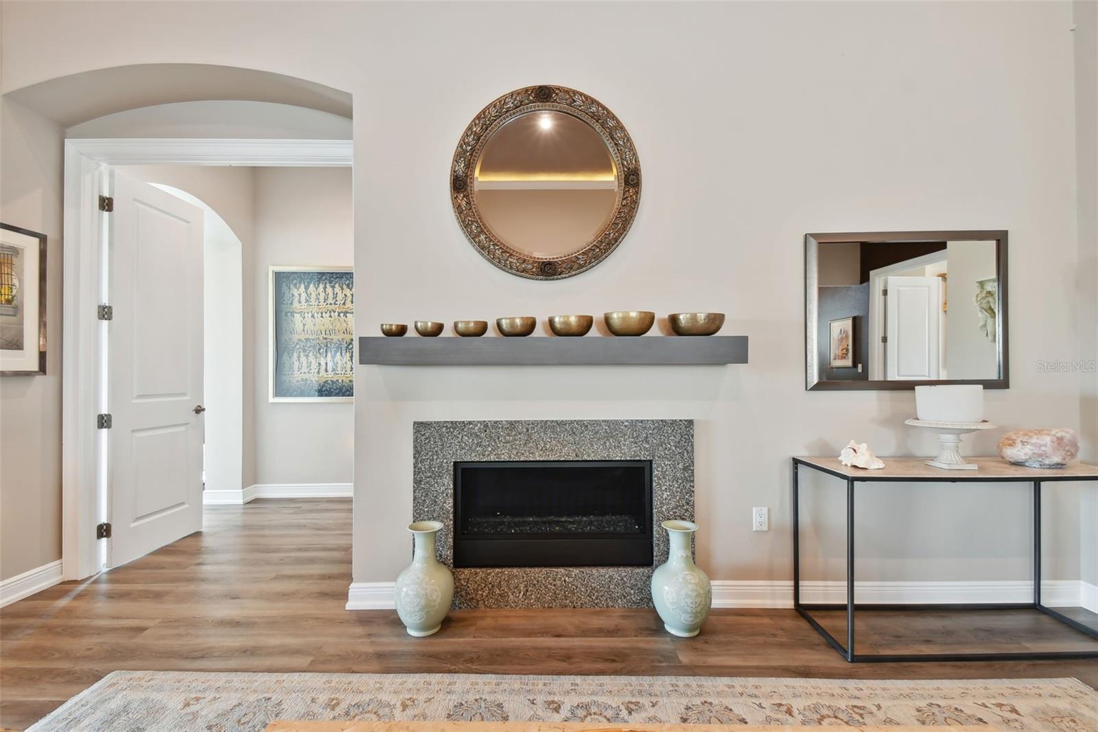 MARINA BAY PH I & II - Residential