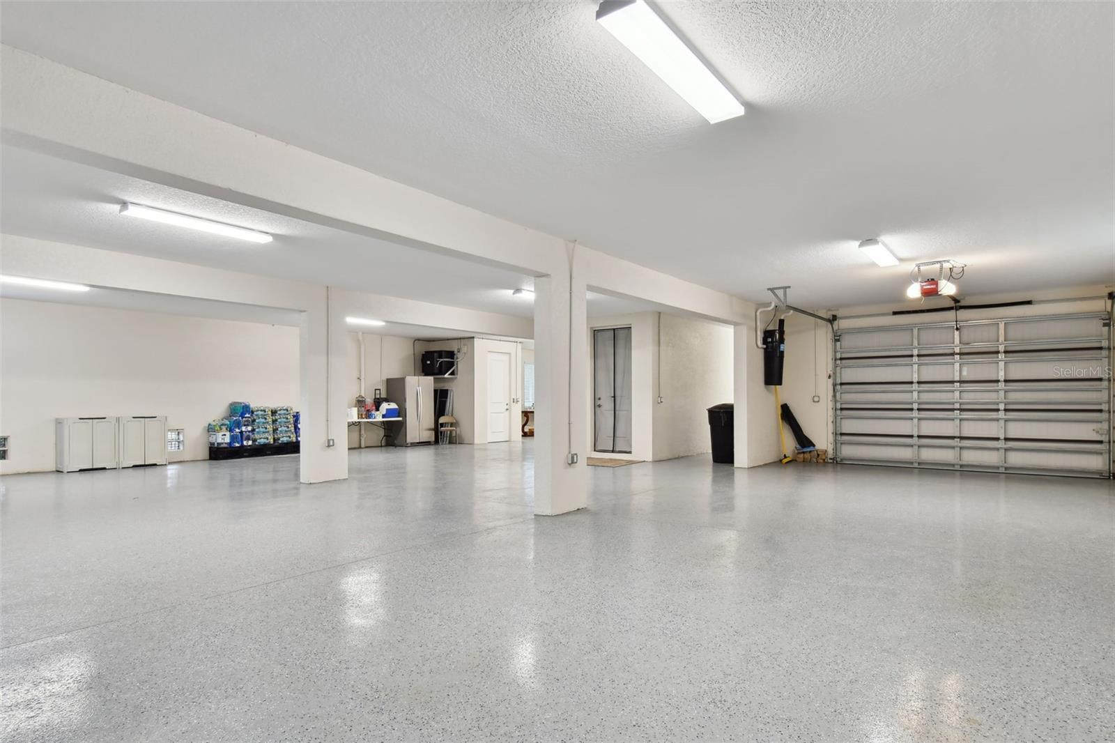 MARINA BAY PH I & II - Residential