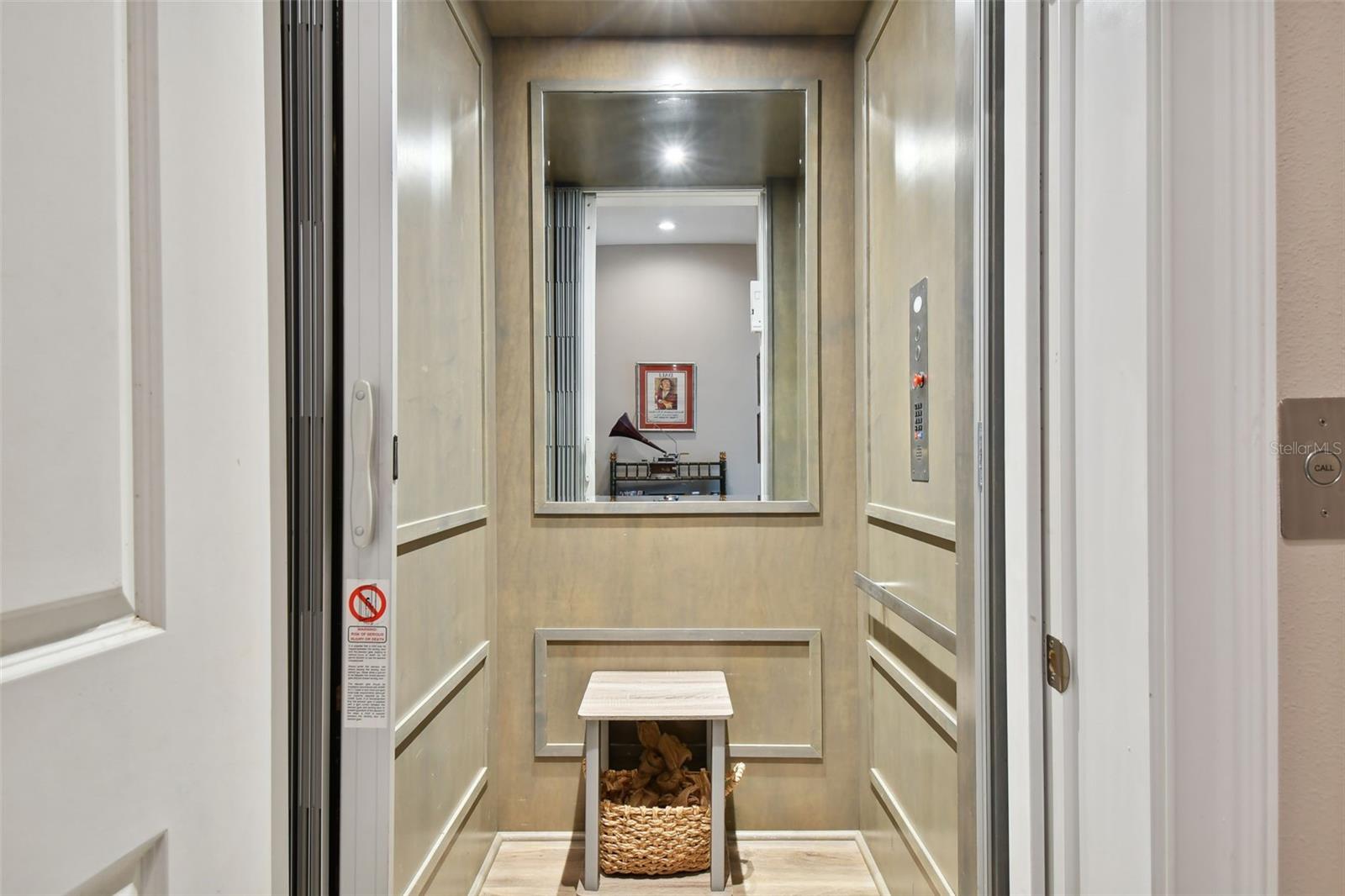 MARINA BAY PH I & II - Residential