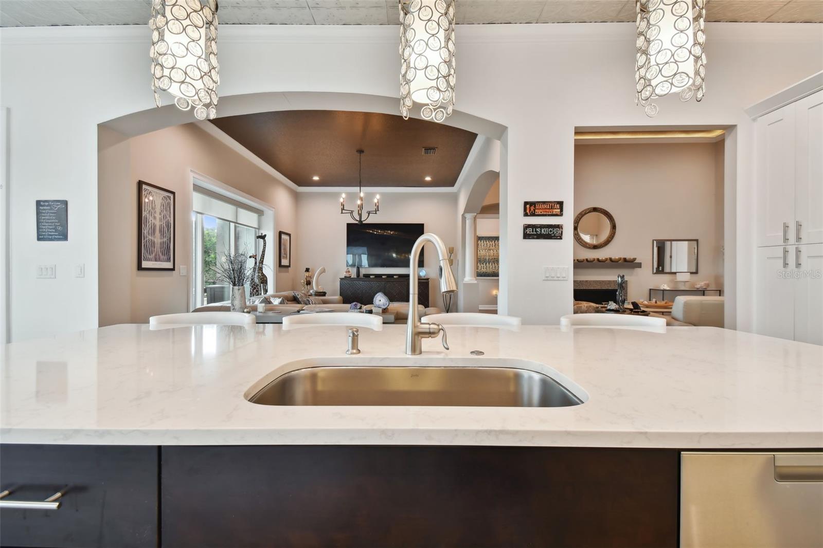 MARINA BAY PH I & II - Residential