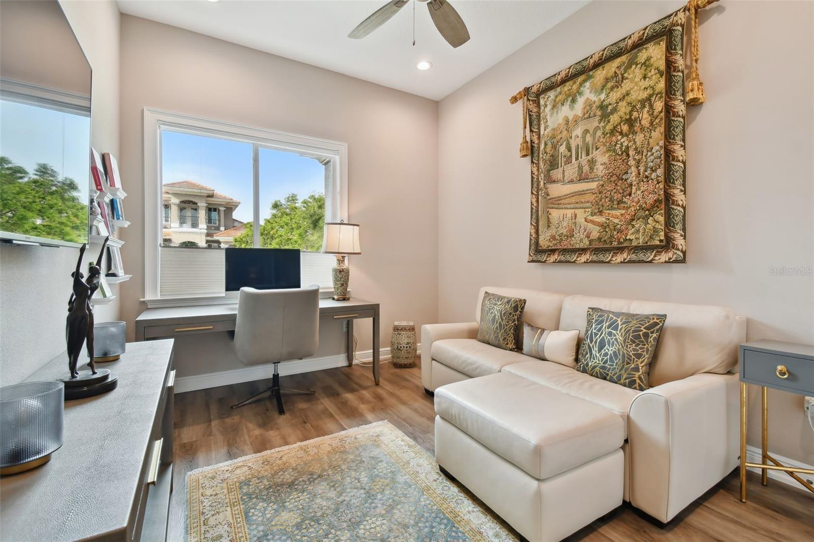 MARINA BAY PH I & II - Residential