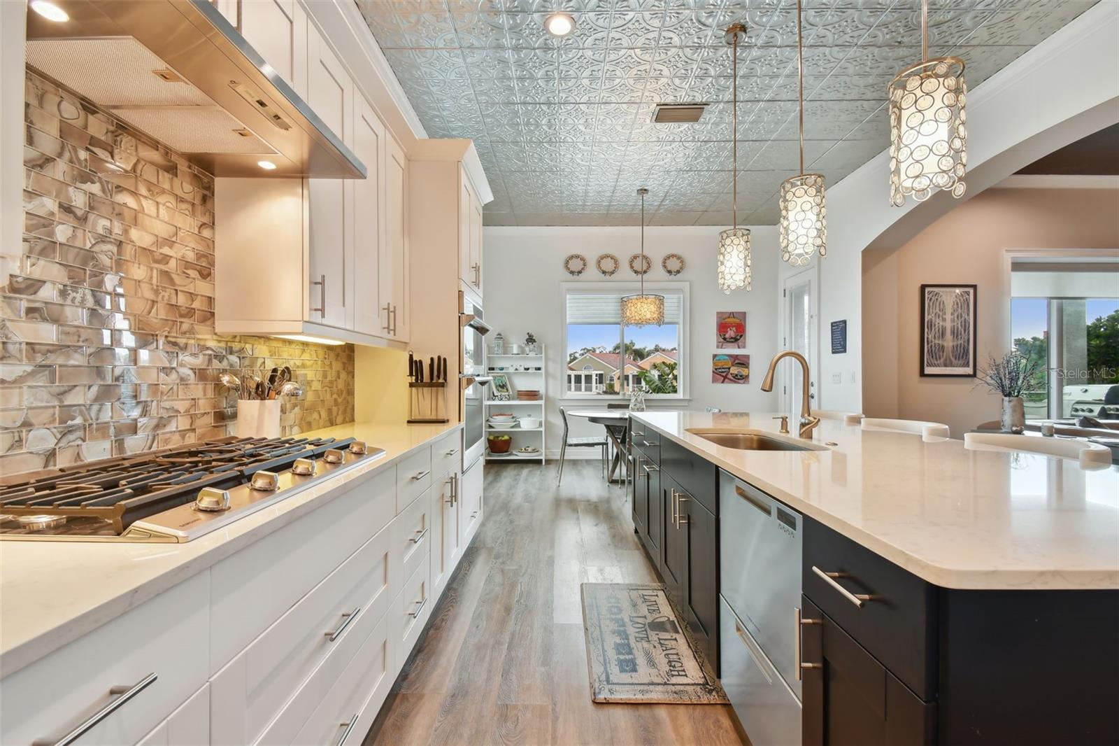 MARINA BAY PH I & II - Residential