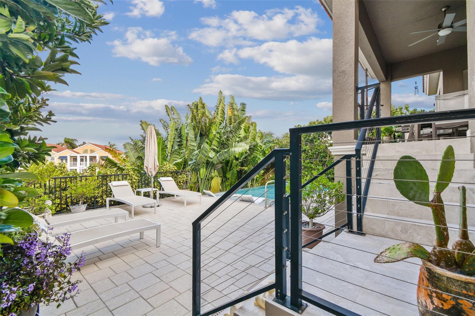 MARINA BAY PH I & II - Residential