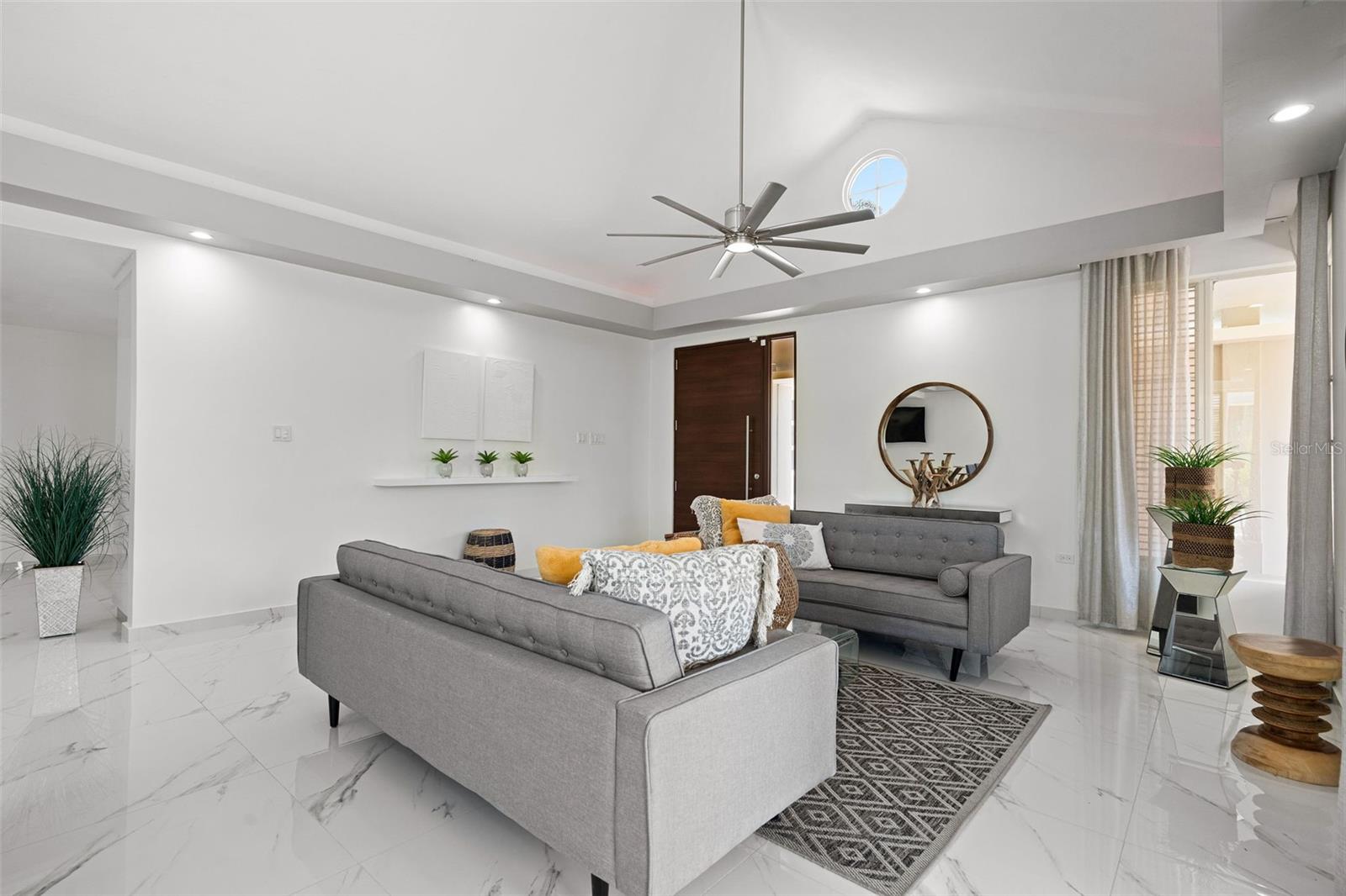 SABANERA DORADO - Residential