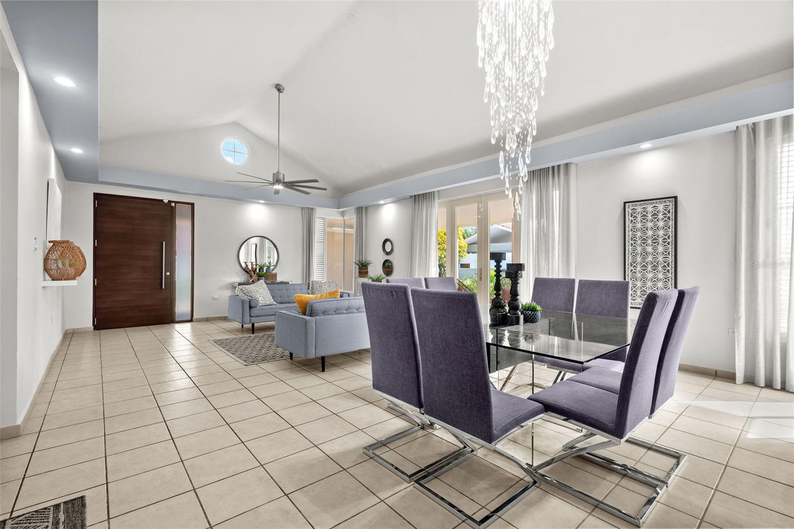 SABANERA DORADO - Residential