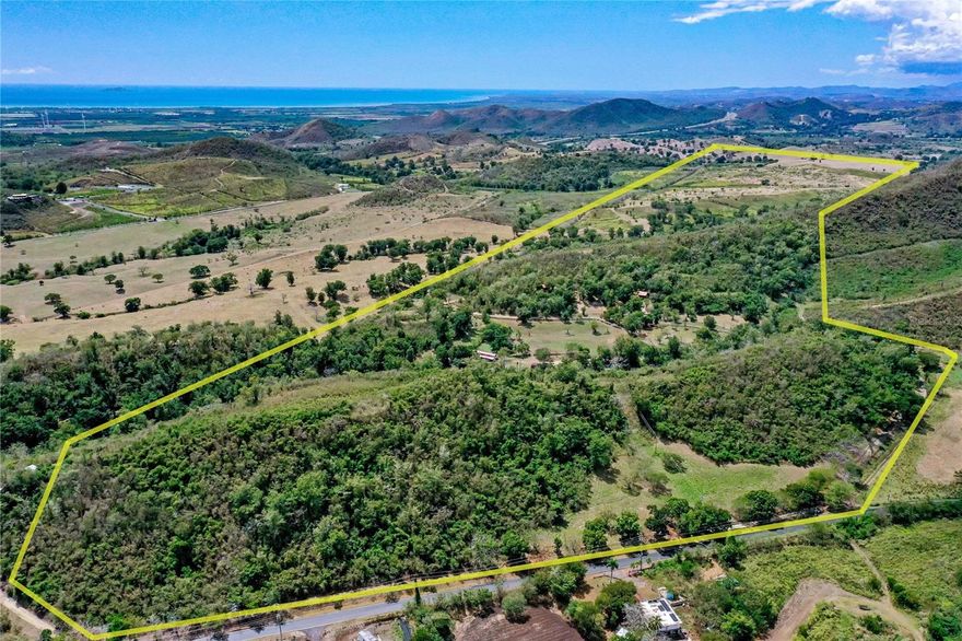 This expansive 157-acre ranch offers breathtaking foothill and Caribbean views, just one hour from the international airport. With rolling pastures, open grazing land, and scenic trails, it’s perfect for ranching, horseback riding, or a private retreat.

This property includes three charming cabins for comfortable living, guest stays, or rental opportunities. Stables and barns provide space for livestock, while the vast open land offers endless possibilities for agriculture or recreation.

Enjoy the peaceful surroundings, wide-open spaces, and fresh air, all while being conveniently close to towns, beaches, and essential amenities. Whether you're looking for a working ranch, a nature retreat, or an investment, this property is a rare find.