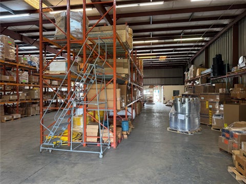 Tiny photo for 229 SW 54th Court, Ocala, FL 34474 (MLS # OM729807)