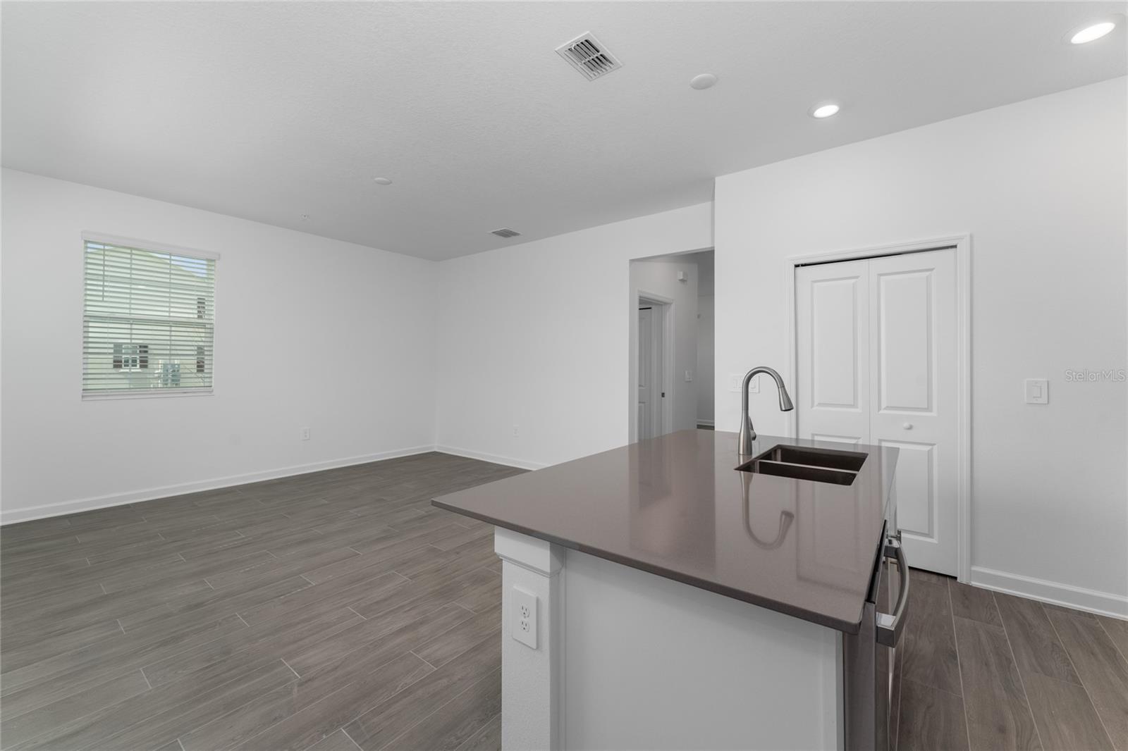 STOREY PARK PHASE 3 - Residential Lease