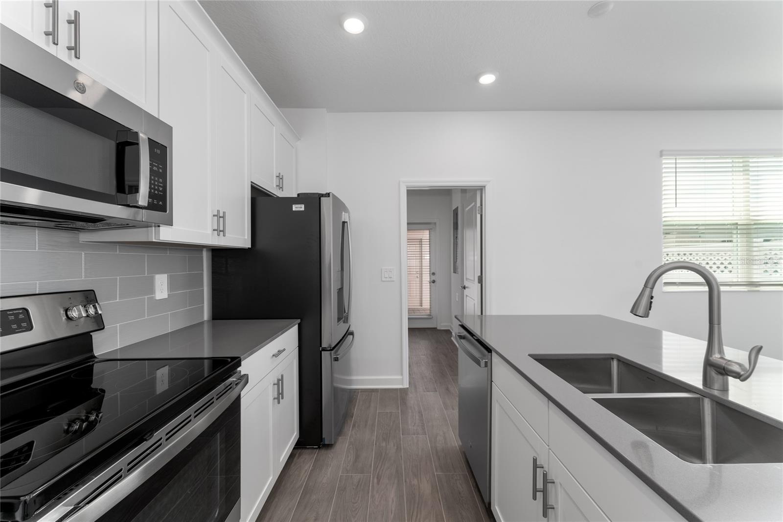 STOREY PARK PHASE 3 - Residential Lease