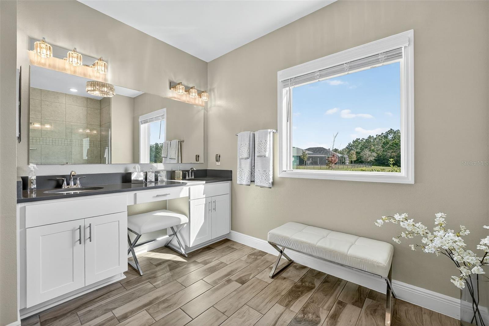 HUNTINGTON GREEN/HUNTERS RDG P - Residential